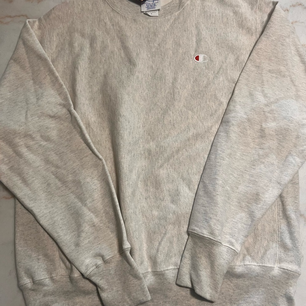 Champion Light Gray Reverse Weave Crew Neck Sweatshirt Size Medium NWT